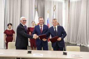 Подписано соглашение о сотрудничестве между РСПП, Правительством Саратовской области и региональным объединением работодателей