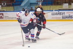 Борьбу за право участвовать во Всероссийском фестивале по хоккею команда РСПП начала с разгромной победы